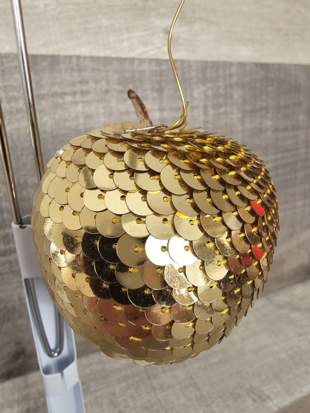 Rare Sequin Hanging Christmas Ornament Gold Sequins Apple Vintage 277a